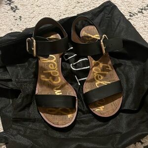 Sam Edelman Black Strap Sandals with Gold Heel - Size 5.5